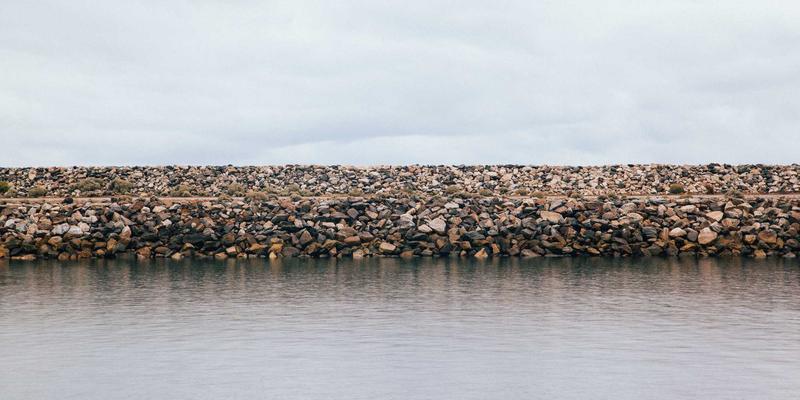 体育用品选购指南：跑步装备、球类器材与运动服饰的智慧之选